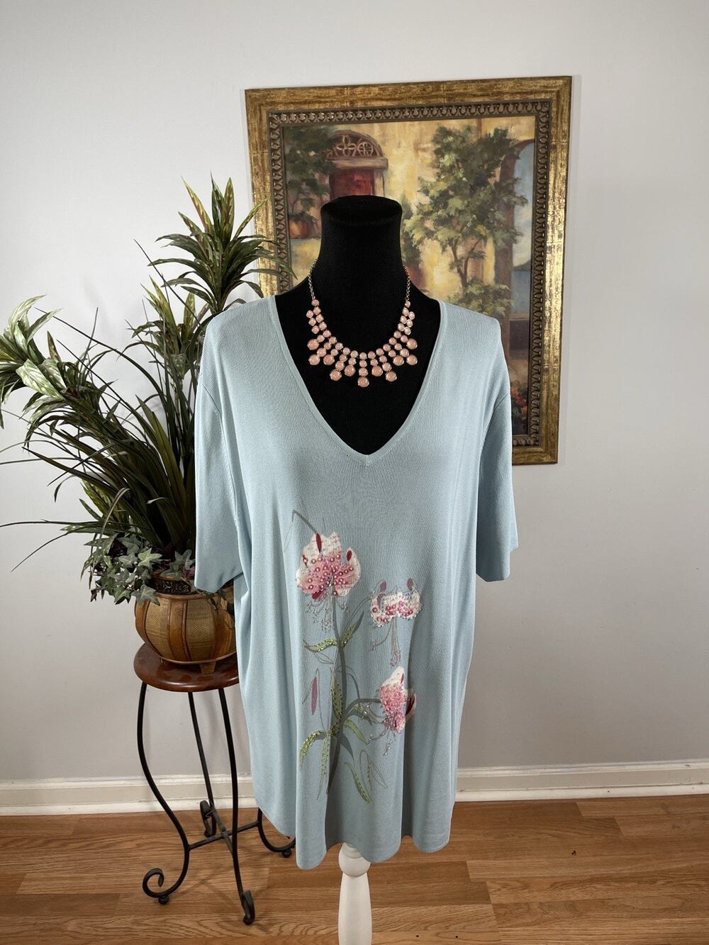 Designers Originals Women 2X Beaded Floral Knit Top Light Blue V Neck Plus Size